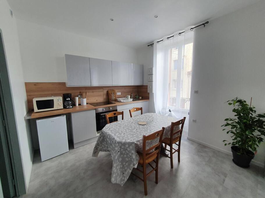 Roanne Centre, Appartement Refait A Neuf. Ngoại thất bức ảnh